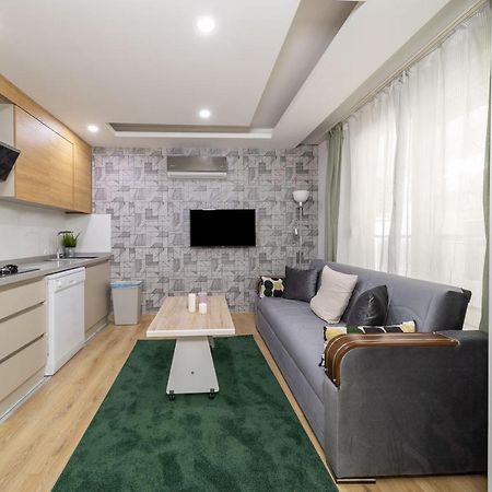Modern And Cozy Apartment With Central Location And Balcony In Muratpasa, Antália Exterior foto