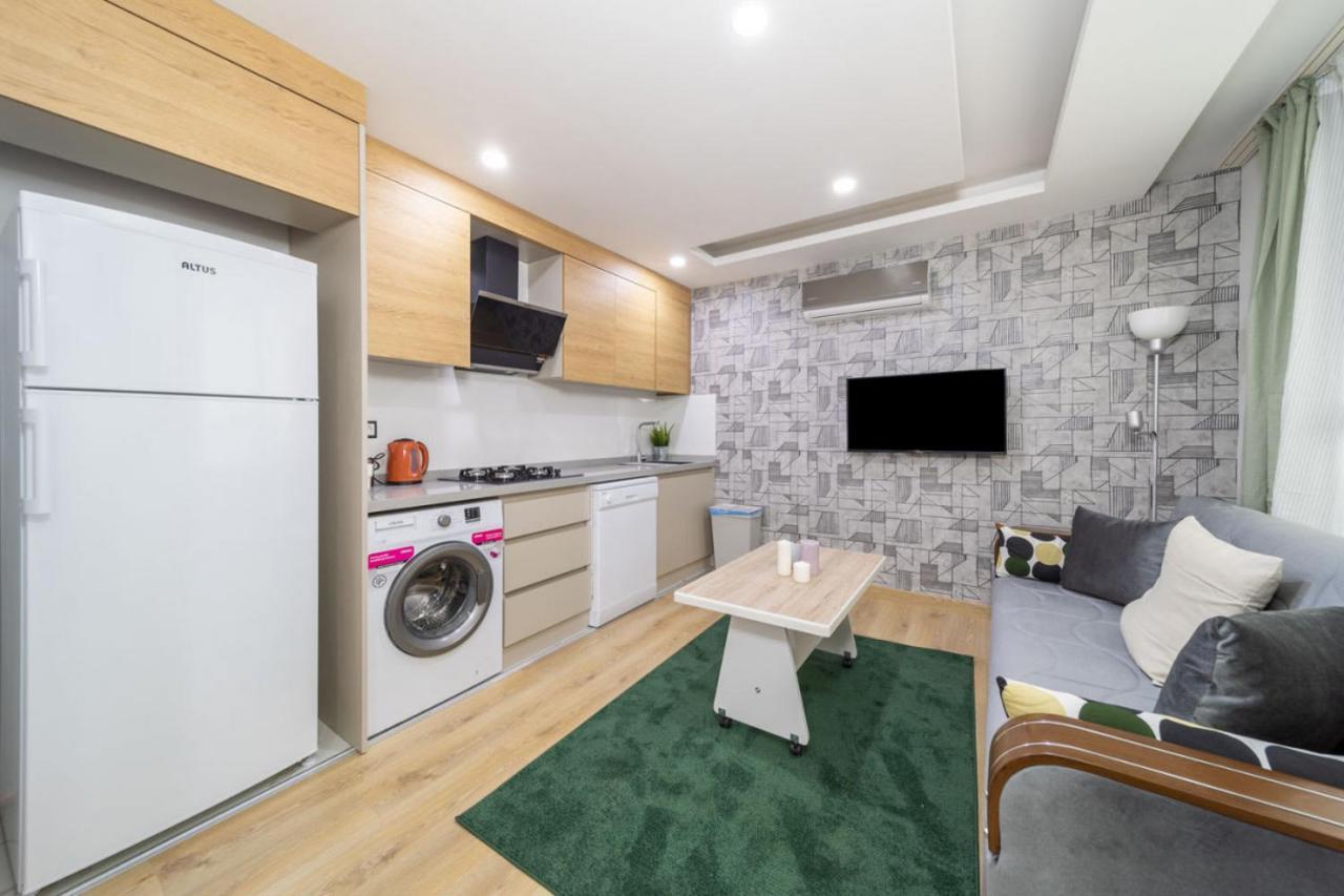 Modern And Cozy Apartment With Central Location And Balcony In Muratpasa, Antália Exterior foto